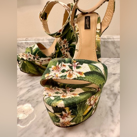 Dolce & Gabbana BIANCA Floral Printed Fabric Platform Wedge Sandals 36.5 - Picture 3 of 11
